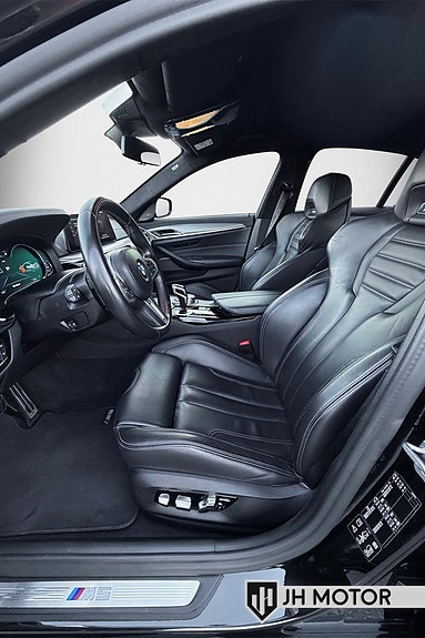 BMW M5 19 of 29
