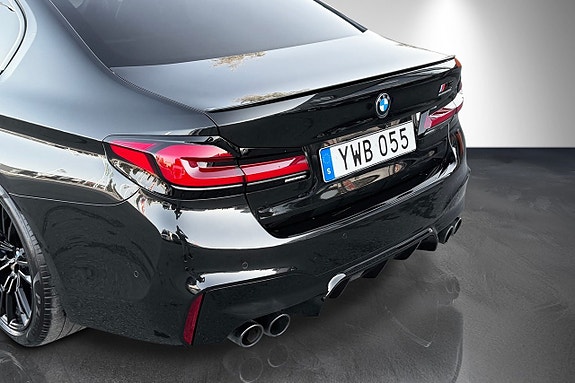 BMW M5 6 of 29