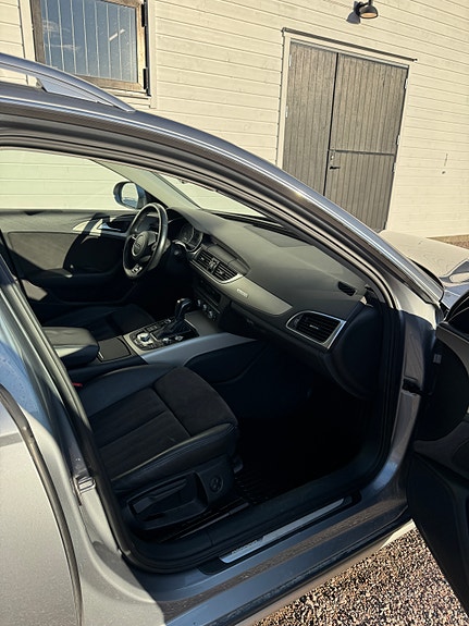 Audi A6 allroad 10 of 15