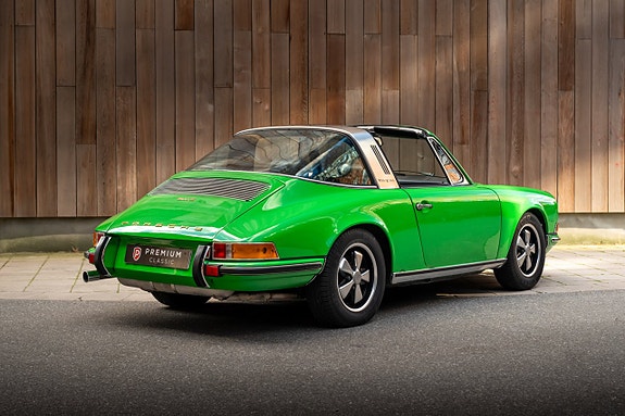 Porsche 911 Targa 12 of 30