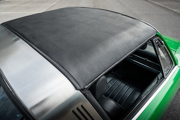 Porsche 911 Targa 19 of 30