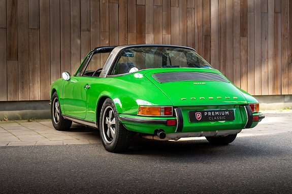 Porsche 911 Targa 10 of 30