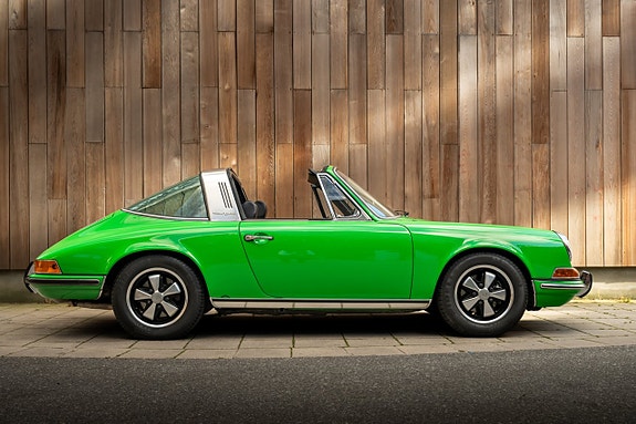 Porsche 911 Targa 14 of 30