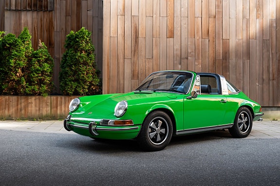 Porsche 911 Targa 5 of 30