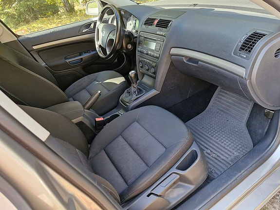 Skoda Octavia 13 of 17