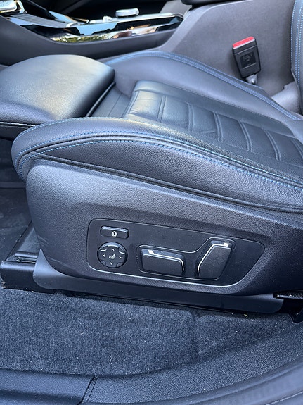 BMW iX3 14 of 19