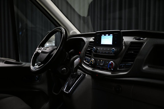 Ford Transit 27 of 27