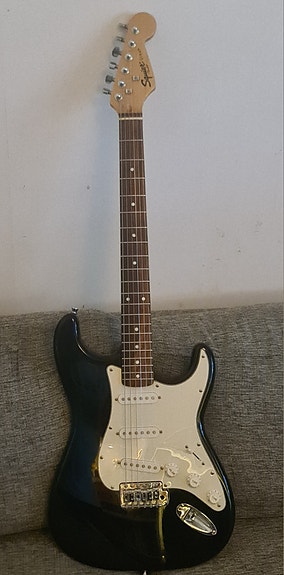 Squier Stratocaster SE