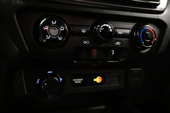Isuzu D-max 24 of 30