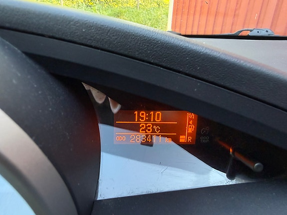 Toyota Verso 9 of 11