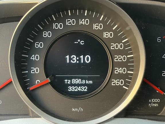 Volvo XC70 9 of 10