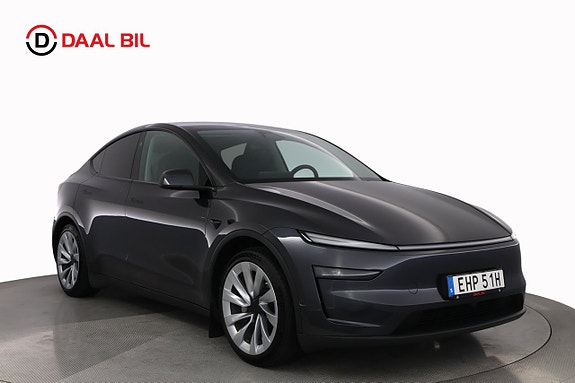 Tesla Model Y 3 of 27