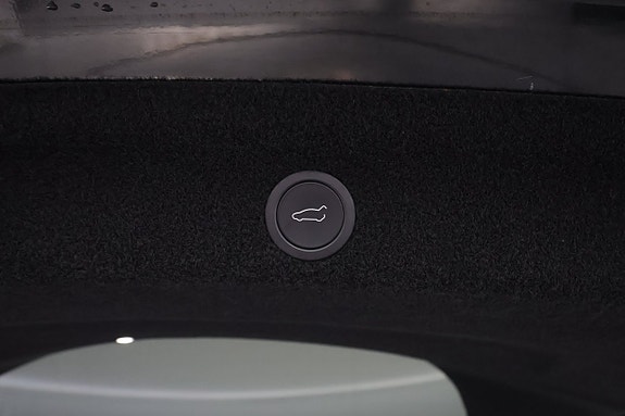 Tesla Model Y 27 of 27