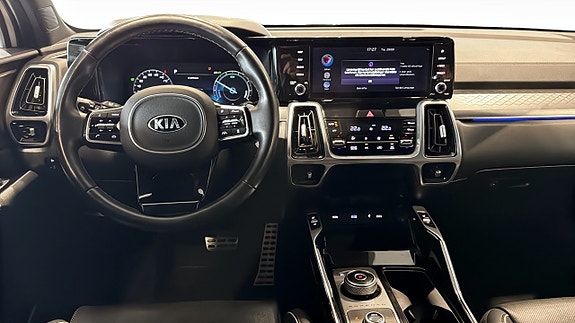 Kia Sorento 9 of 11