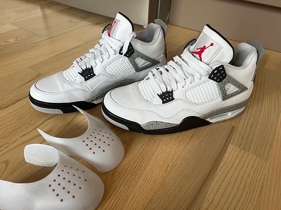Product image 1 of 9