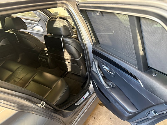 BMW M550d 7 of 11