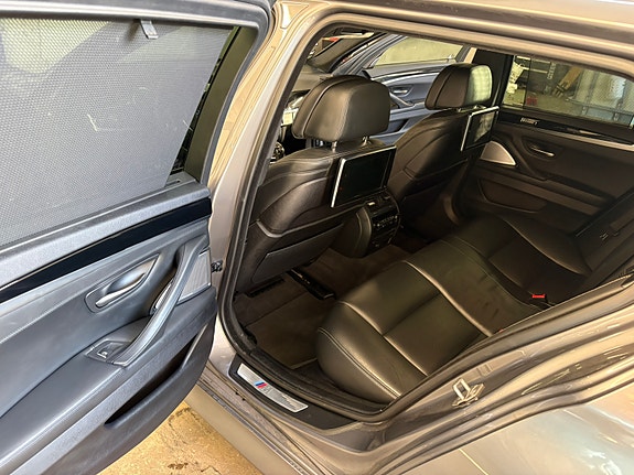 BMW M550d 6 of 11