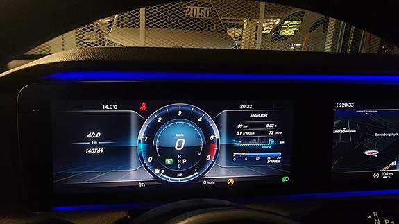 Mercedes-Benz E 220 d 5 of 6