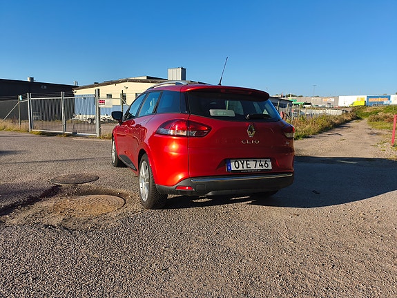 Renault Clio 3 of 6