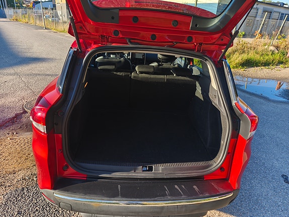Renault Clio 4 of 6