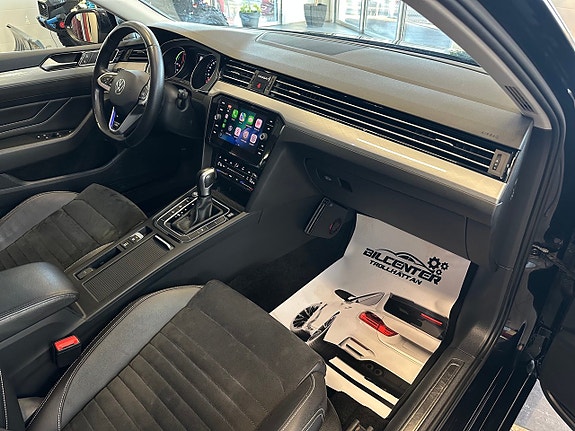 Volkswagen Passat 11 of 17