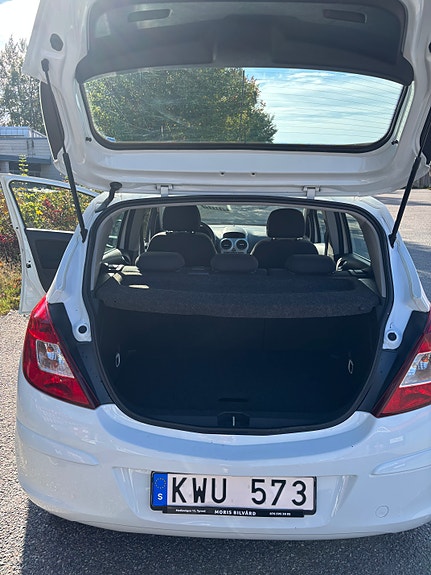 Opel Corsa 4 of 6
