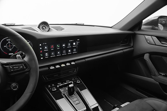Porsche 911 11 of 30