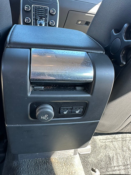 Volvo V70 13 of 17