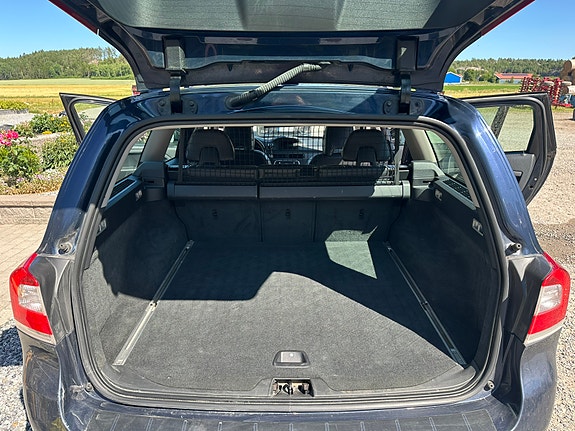 Volvo V70 15 of 17