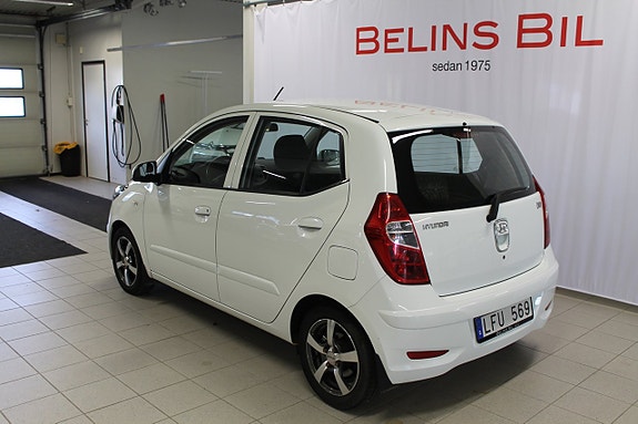 Hyundai i10 3 of 8