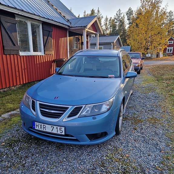 Saab 9-3 2 of 10