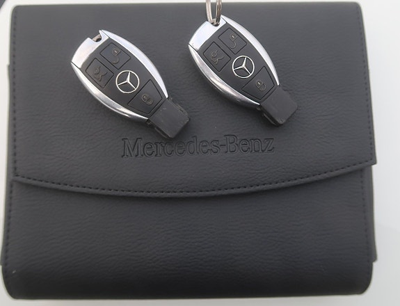 Mercedes-Benz C180 23 of 26