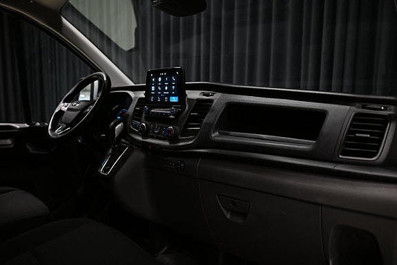 Ford Transit Custom 25 of 27