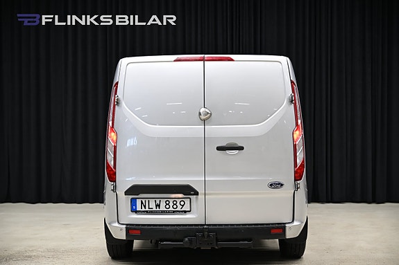 Ford Transit Custom 8 of 27