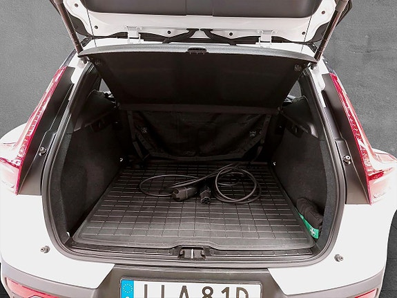 Volvo XC40 7 of 7