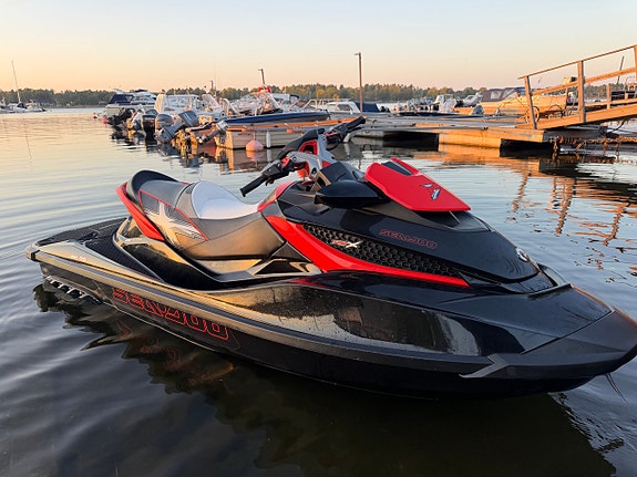 Sea-Doo RXT 260 RS – 2011 | fullservad | 2 ägare