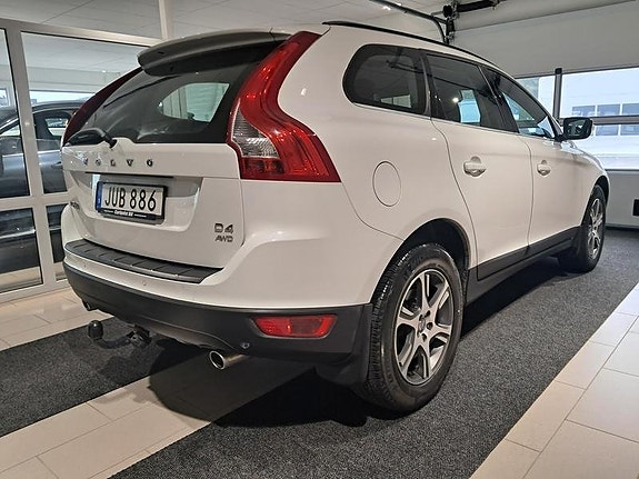 Volvo XC60 4 of 7