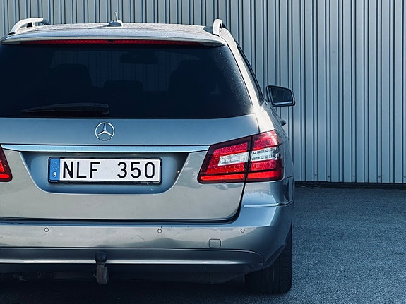 Mercedes-Benz E 250 8 of 18