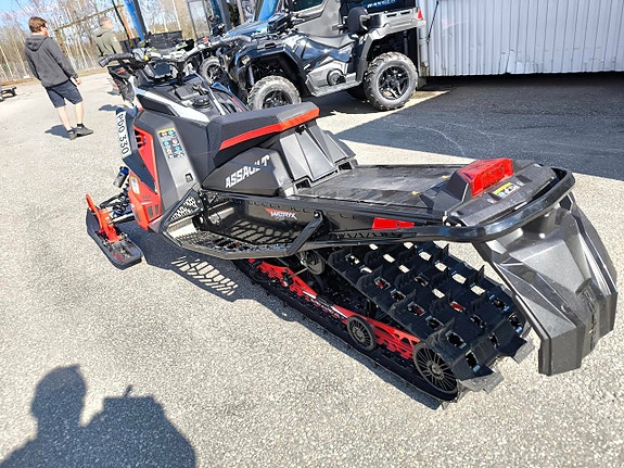 Polaris Switchback Assault 850 3 of 4
