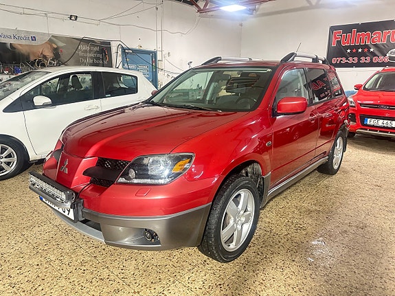 Mitsubishi Outlander 3 of 11