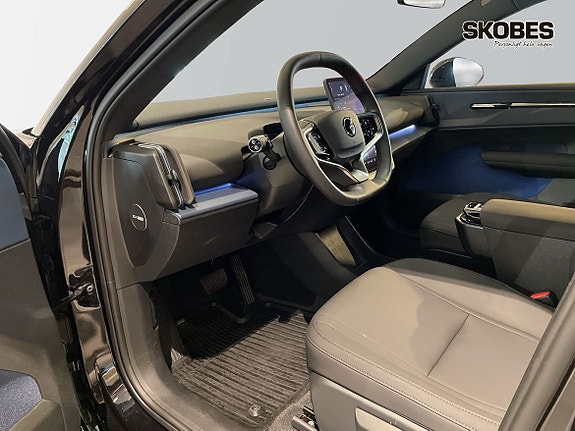 Volvo EX30 9 of 20