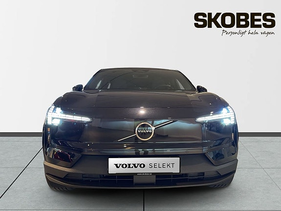 Volvo EX30 2 of 20