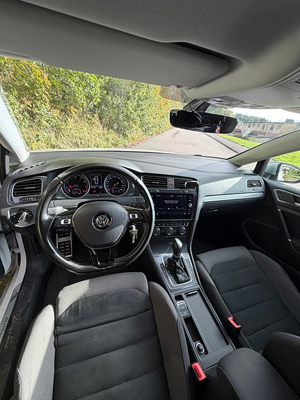 Volkswagen Golf Alltrack 8 of 8