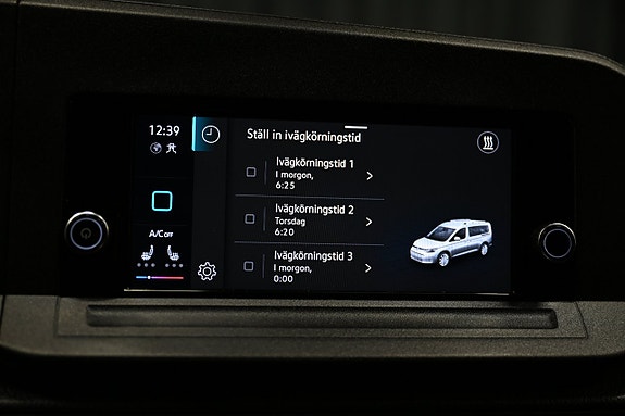 Volkswagen Caddy Maxi 21 of 30