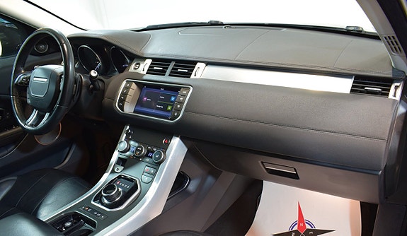 Land Rover Range Rover Evoque 23 of 27
