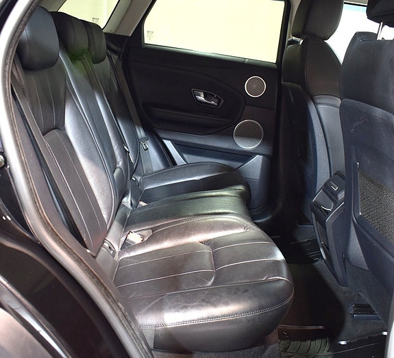 Land Rover Range Rover Evoque 21 of 27