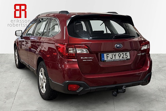Subaru Outback 3 of 6