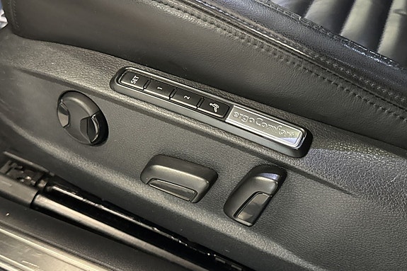 Volkswagen Passat 22 of 23