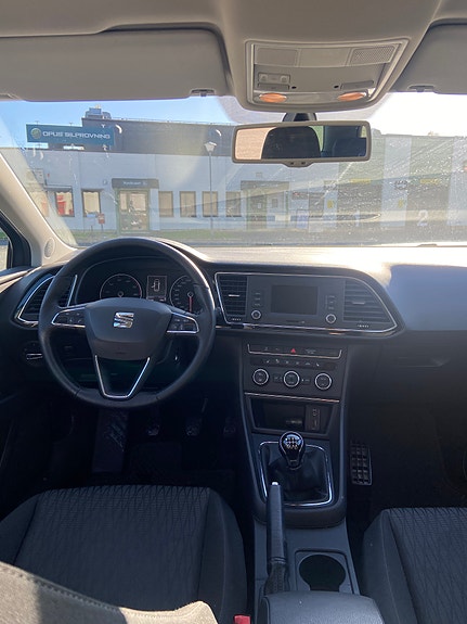 Seat Leon 3 of 6