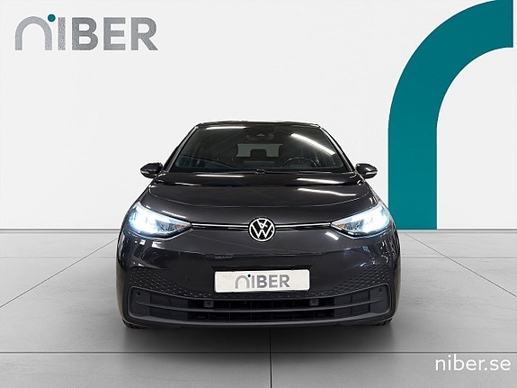 Volkswagen ID.3 3 of 23